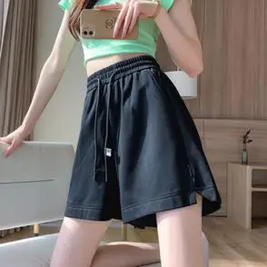 白色运动短裤女夏季2023新款薄款休闲宽松高腰直筒阔腿五分裤中裤