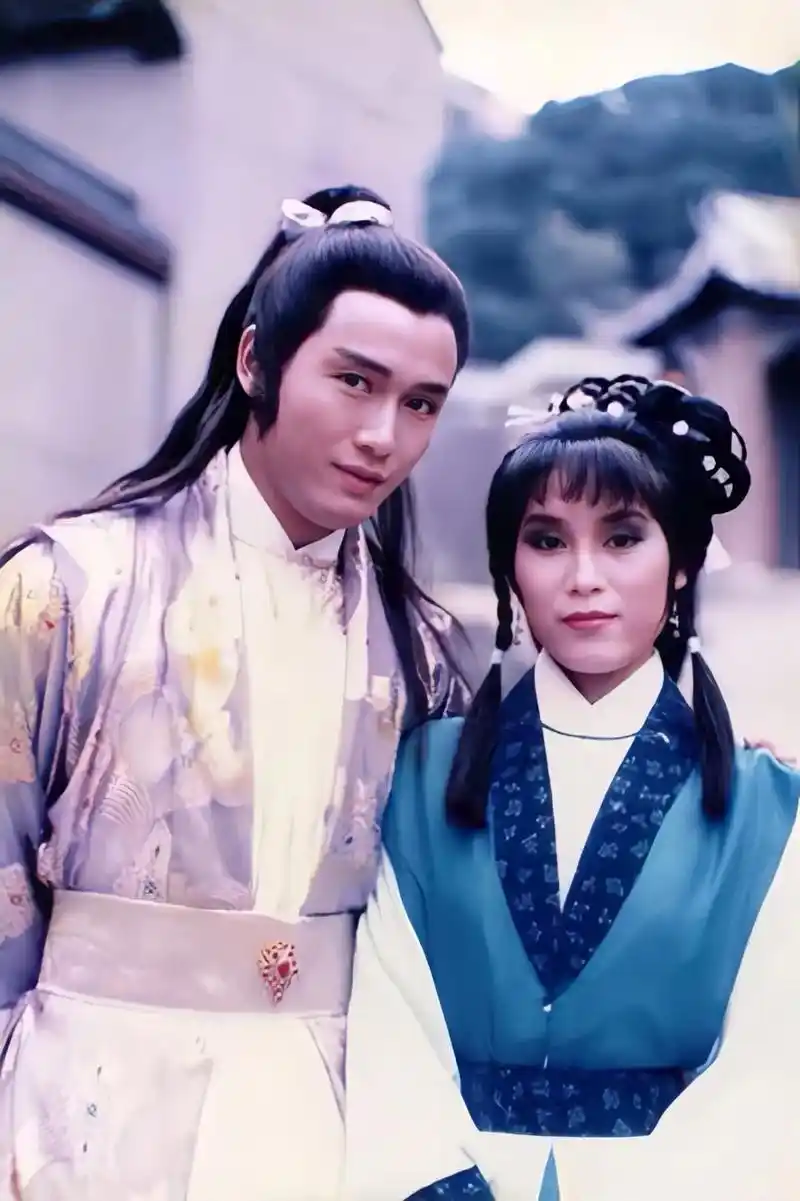 83版射雕英雄传 #苗侨伟 #杨盼盼 杨康虽然很坏但是对穆 - 抖音