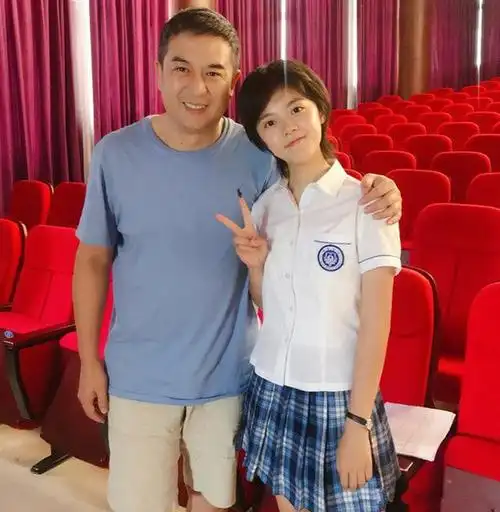 少年派本周收官闫妮赵今麦郭俊辰等演员幕后镜头别错过