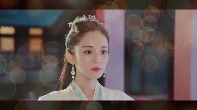 古风混剪:杨洋和古力娜扎,画面高甜,一颦一笑都让人印象深刻!