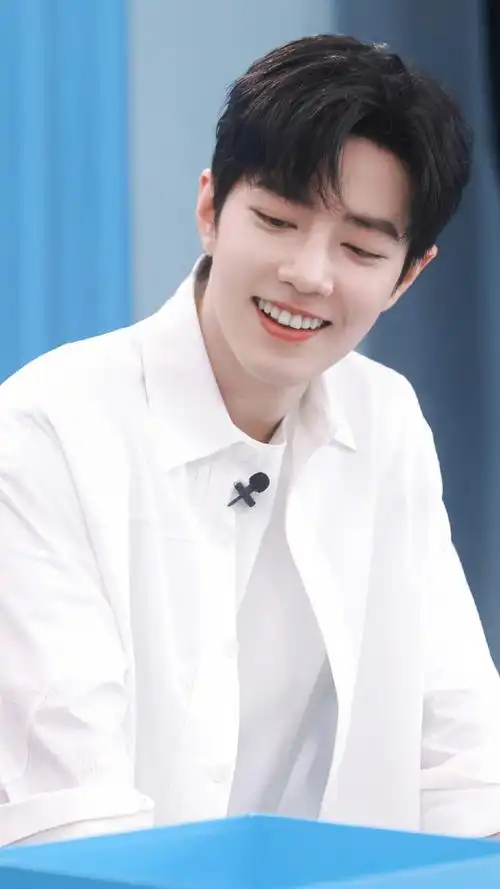 肖战白衬衫直播造型##肖战