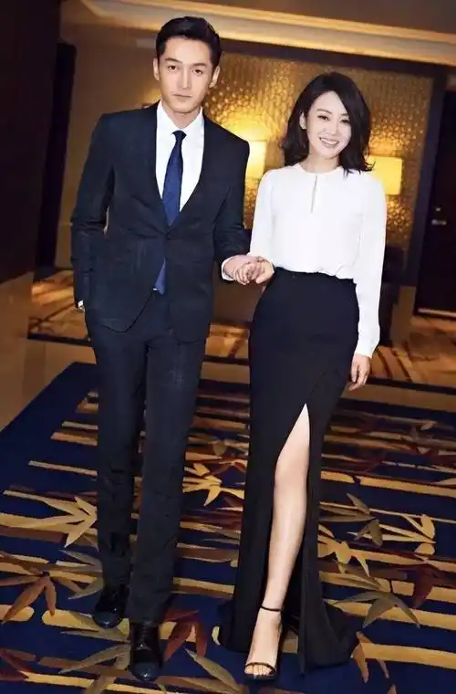 闫妮和前夫邹伟分手18年了,夫妻差距一目了然_父母_西安_时间