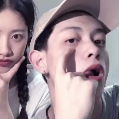 2020年新版头像情侣图片