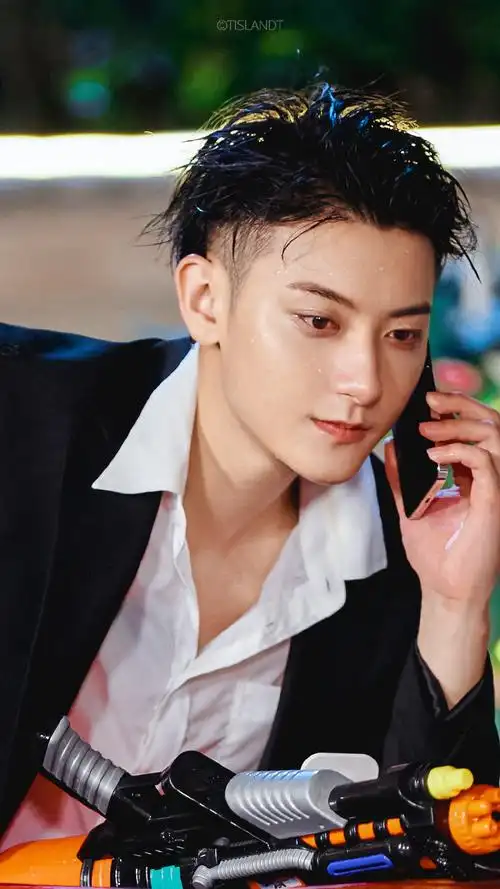 黄子韬萌探探探案726