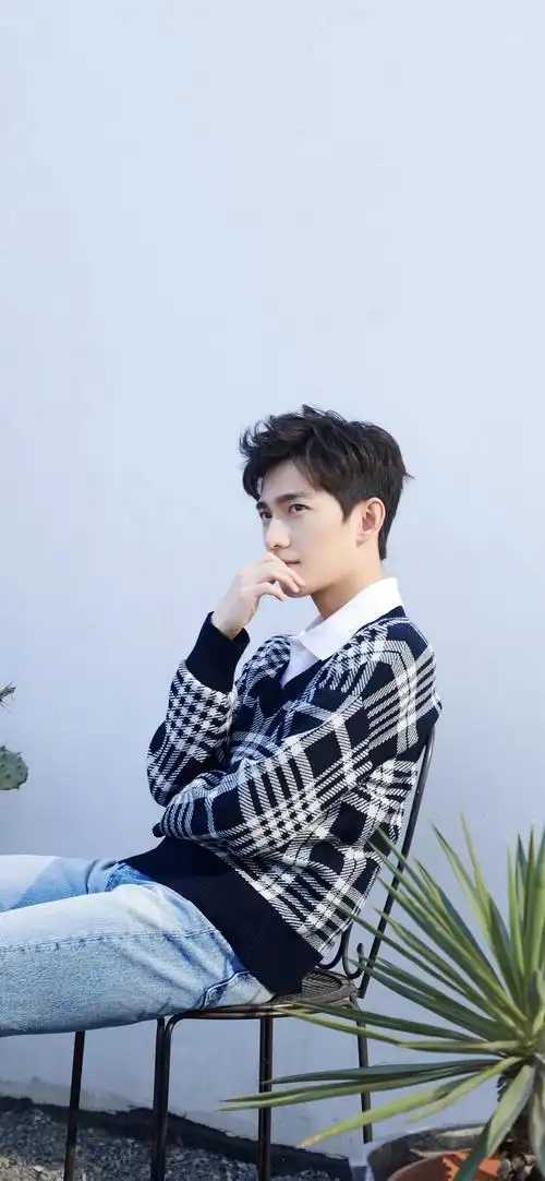 帅哥杨洋明星图片手机壁纸