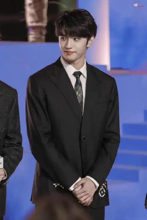 刘耀文 东方风云榜##东方风云榜云现场