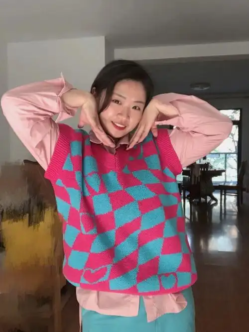 135斤162cm粉红大码女孩能做你的春天嘛