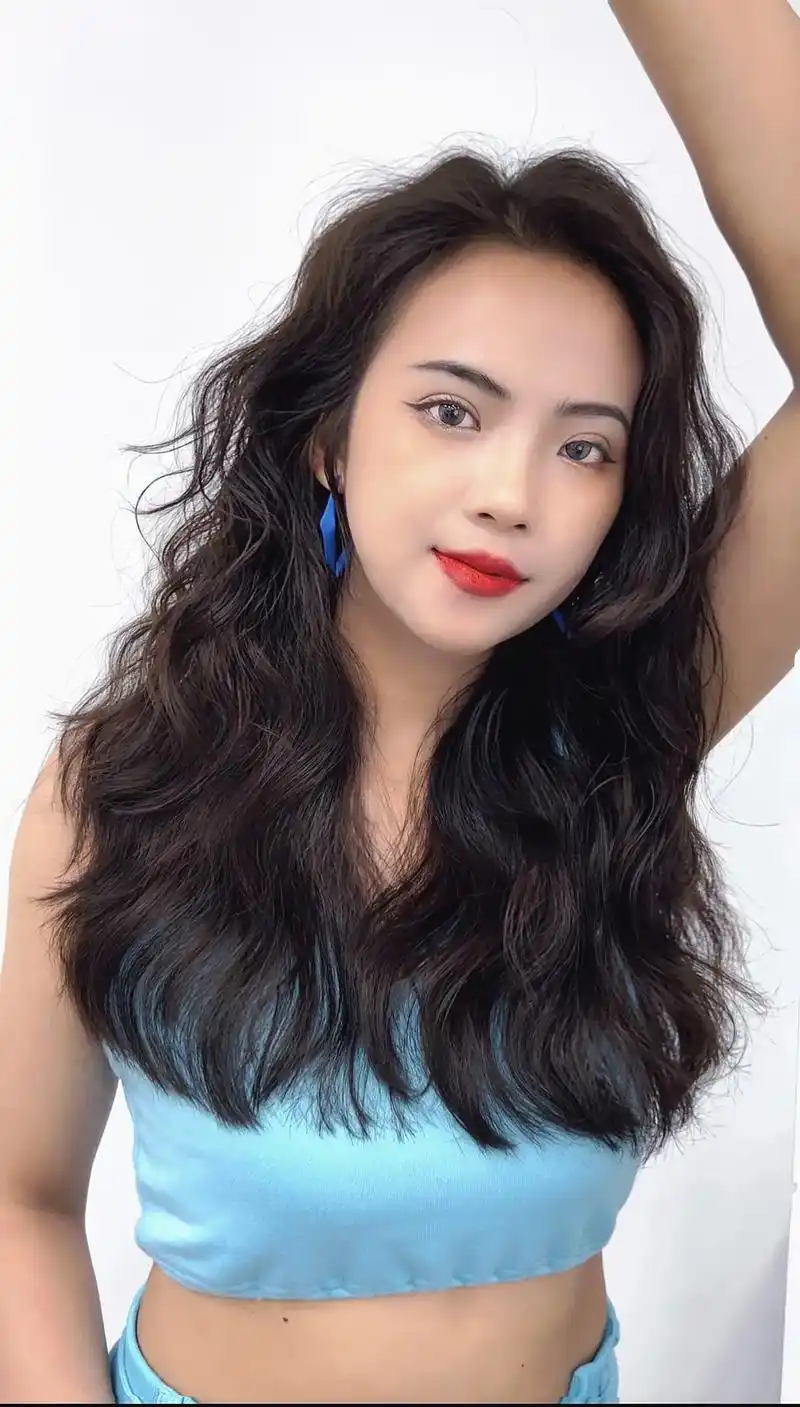 港风复古卷发非常容易打理可以解决颅顶塌陷.@创作灵感 @do - 抖音