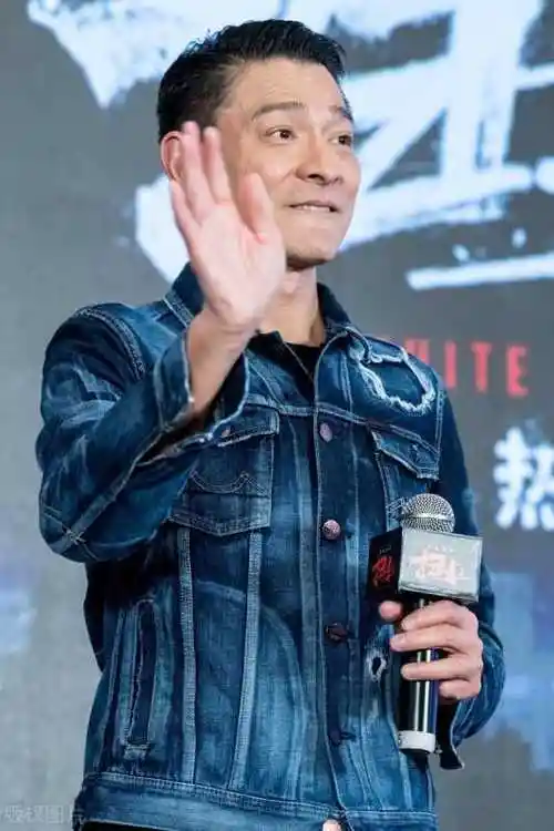 刘德华经典歌曲盘点刘德华十大经典歌曲