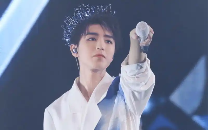 王俊凯2019王俊凯无边界演唱会生长