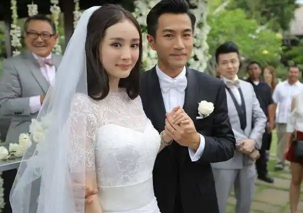 姐姐宣布停工一年,与前夫刘恺威复婚,对于小糯米是很好的选择_杨幂