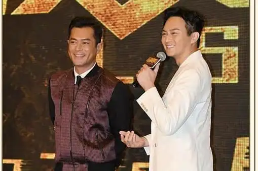 当47岁古天乐同框46岁张智霖,网友:终于知道熟男杀伤力有多大了