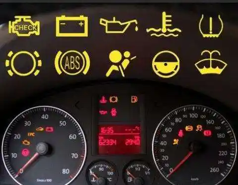 汽车提示冷却液不足还能开吗,冷却液四大功能介绍