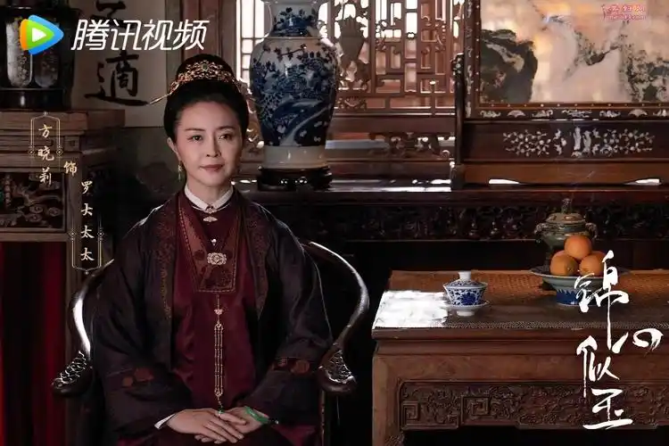 方晓莉《锦心似玉》热播 告别温柔演绎铁腕娘子治家有方