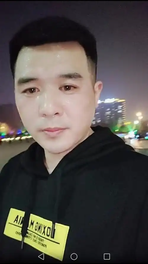 [cp]闺蜜的爱情故事 天刚刚露出鱼肚白的时候,急促