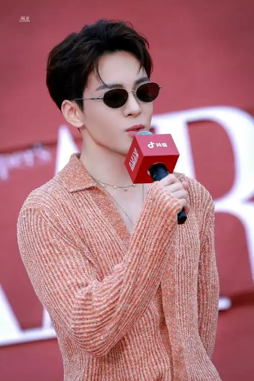 曾舜晞·时尚芭莎