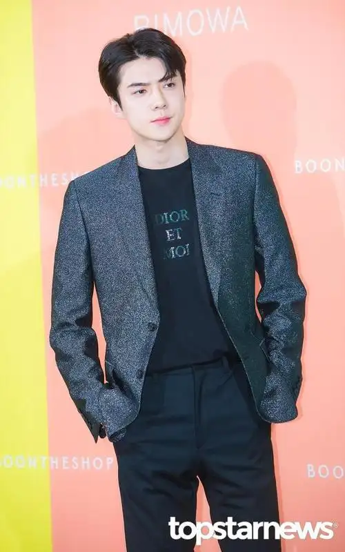 吴世勋太帅了,吴世勋最帅图片,吴世勋帅气图片壁纸,吴世勋帅哥