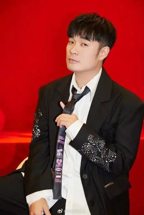 张艺兴新综艺正式官宣##盒子里的猫玩家阵容