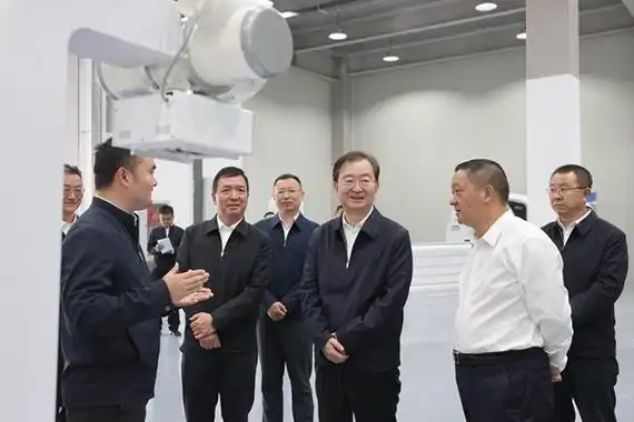 王宁在大理州调研时强调 全面推进洱海高水平保护治理