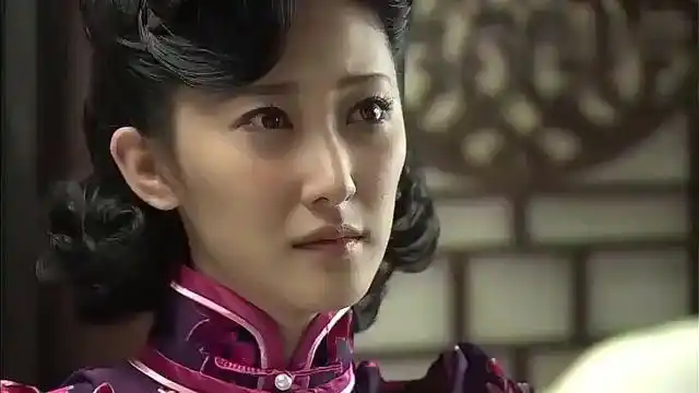 飞哥大英雄:彩霞要去执行危险任务,临走前想要一个梁飞的拥抱