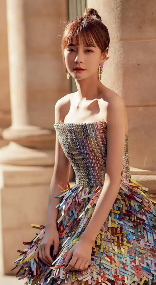 沈梦辰时尚活动宣传美图