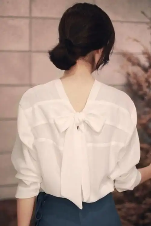 春秋装新款个性蝴蝶结系带性感v领白色长袖衬衫女韩版宽松衬衣