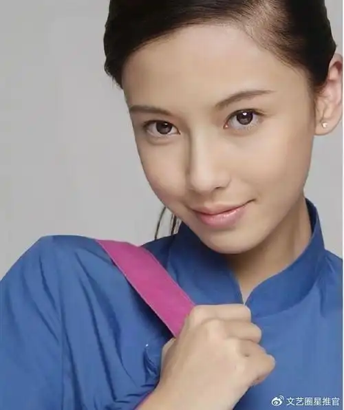 作为知名偶像,angelababy的形象和行为对年轻一代有深远的影响.