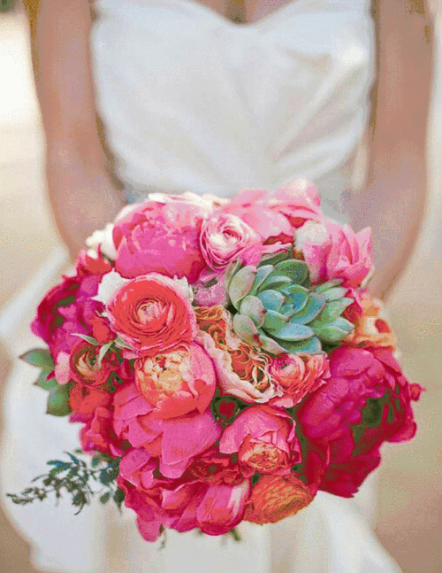 用多肉制作一束手捧花吧!多肉花束diy浪漫型