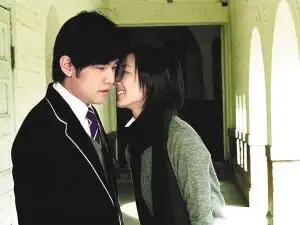 桂纶镁(右)与周杰伦