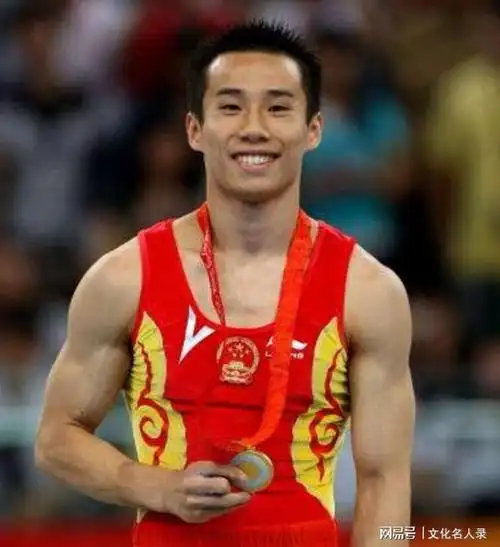 奥运冠军肖钦前女友骗钱5800万给他花消失8年现当上领导