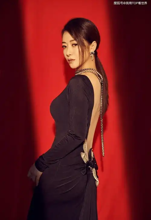 原创独具魅力的陈紫函最新写真大片释放饱满韵味引爆视觉盛宴