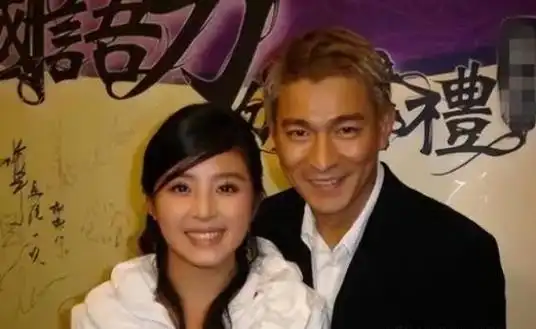 超女三甲现状:李宇春长红不衰,有人落魄开出租,大部分人都没红