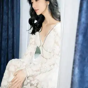 sp韩雪明星同款白色蕾丝连衣女夏甜美气质v领长款宴会婚礼礼服裙