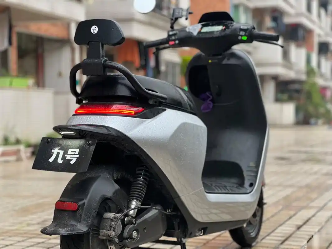 给你们来几张九号的高清图 #9号电动车#
