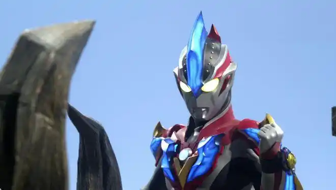 都是两个奥特曼融合银河维克特利奥特曼和罗布奥特曼谁更强