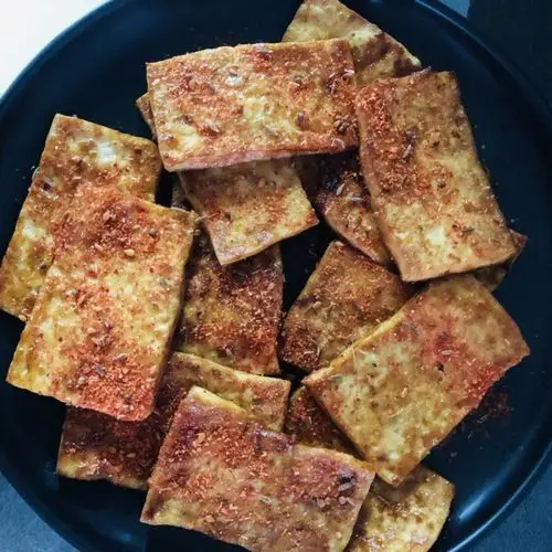 ray_ziwen做的香煎豆腐(烧烤铁板味)