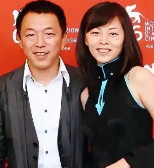 曾经,黄渤,一个在娱乐圈崭露头角的28岁小伙,面临._小欧_生活_北影