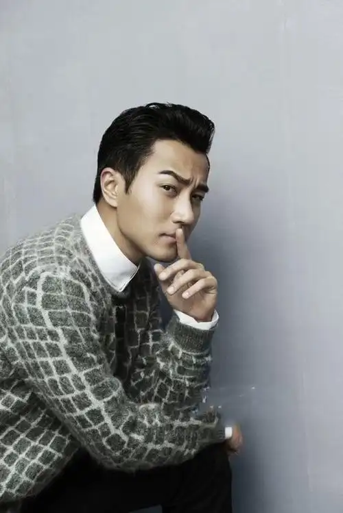 男明星:刘恺威登《风尚志》杂志霸气十足-小虾米