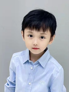 儿童假发男孩帅气可爱短直发齐刘海拍照摄影发套正太日常全头套