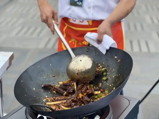 北川美食节满足你对羊肉的期待