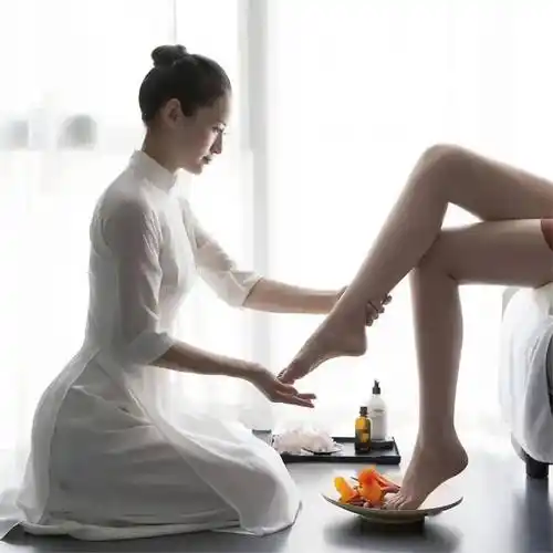 星级餐品无限畅吃!在12000㎡度假胜地里惬意过冬_汤池_足疗_外滩