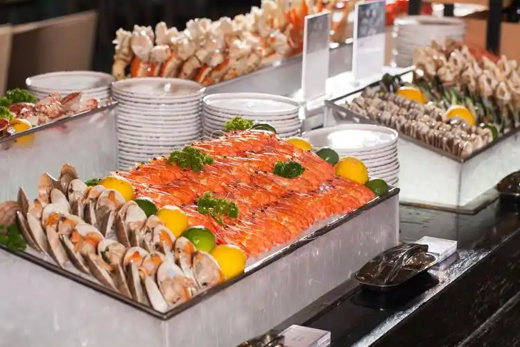 深圳博林天瑞喜来登酒店西丽尚膳自助晚餐华丽升级