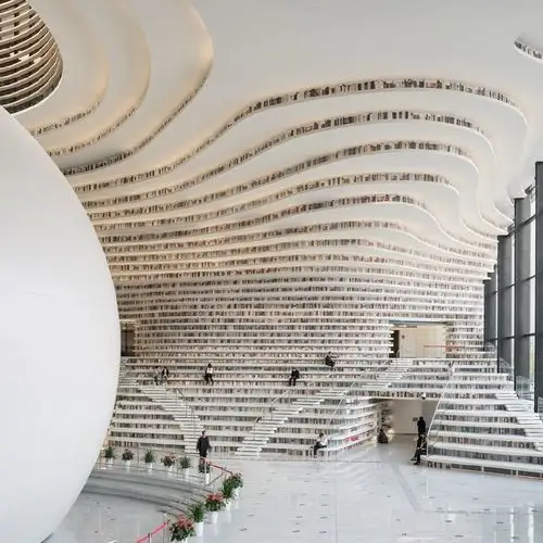 天津滨海新区图书馆,找个人一起去打卡吧!