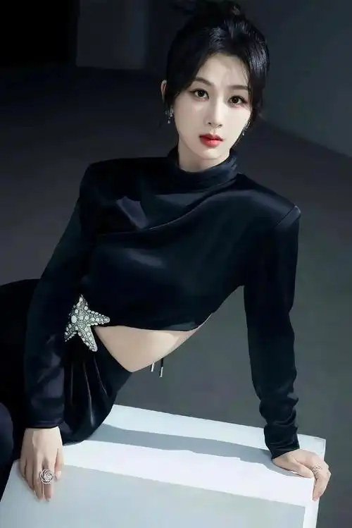 甜妹杨紫来啦!可爱壁纸大放送!