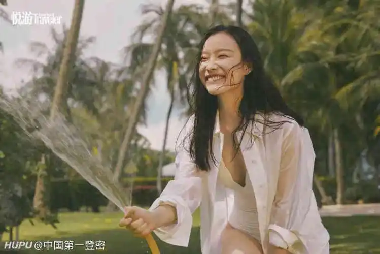 [热点话题]倪妮泳装来了,什么水平?