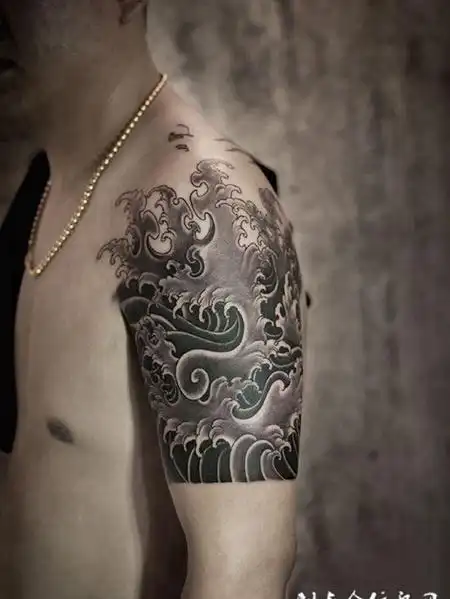 海浪纹身