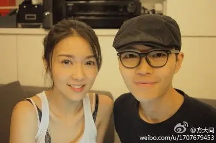 方大同与薛凯琪大头照 网友齐呼在一起