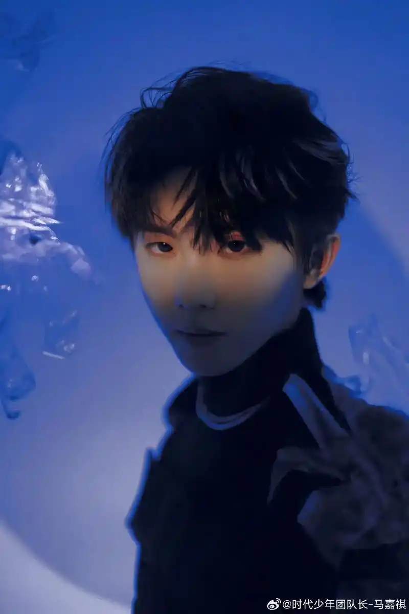 马嘉祺 #氛围感 #绝美 #追星 新鲜出炉的马哥哦 - 抖音