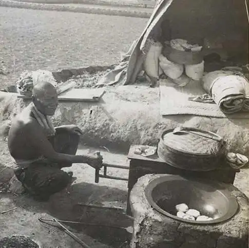 民国时期农村老照片,当时中国农民真实的生活状态