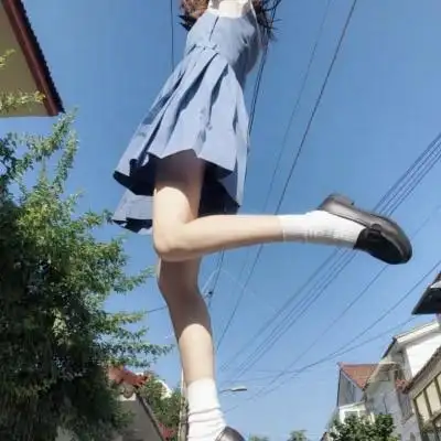 女生腿控和胸头像